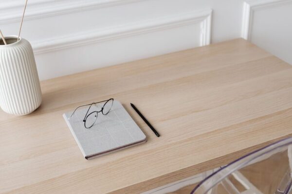 How to Create a Relaxing Home Workspace for Better Focus